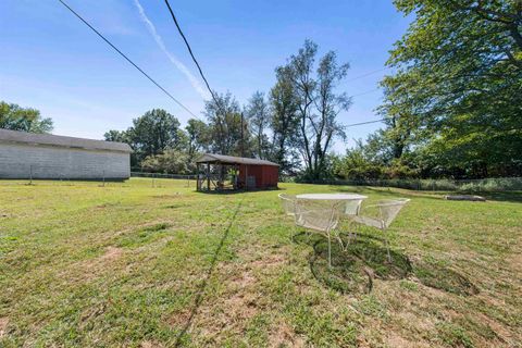 Tiny photo for 952 N County road 575 Road, Richland, IN 47634 (MLS # 202534873)
