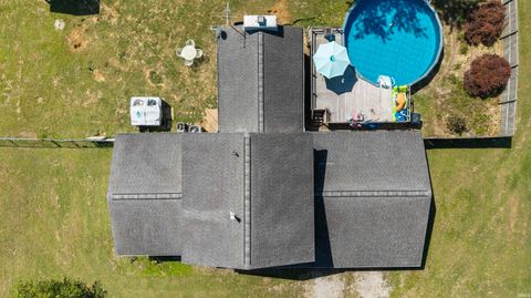 Tiny photo for 952 N County road 575 Road, Richland, IN 47634 (MLS # 202534873)