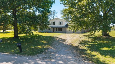 Tiny photo for 952 N County road 575 Road, Richland, IN 47634 (MLS # 202534873)