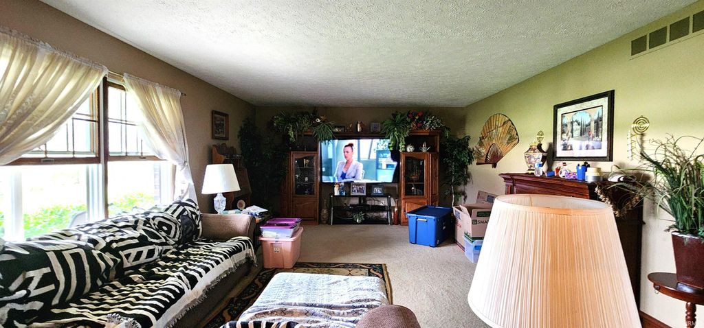 Photo of 1407 S 125 E, Washington, IN 47501 (MLS # 202611827)