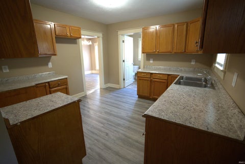 Tiny photo for 120 E 6TH Street, Mishawaka, IN 46544 (MLS # 202639279)