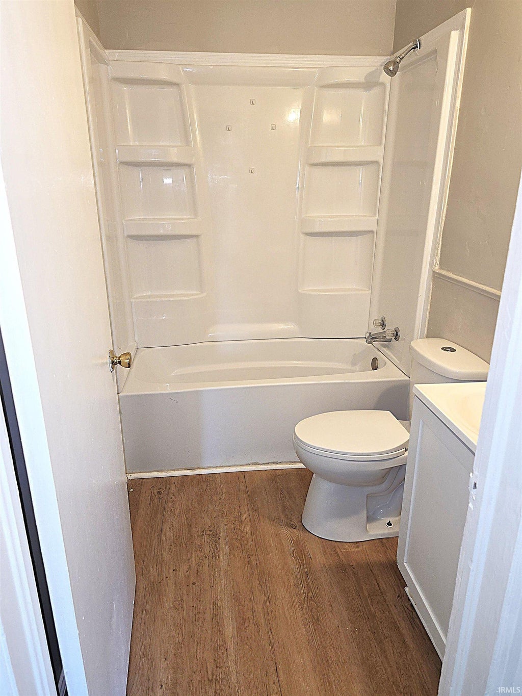 Photo of 1121 S Dexter Avenue, Evansville, IN 47714 (MLS # 202621383)