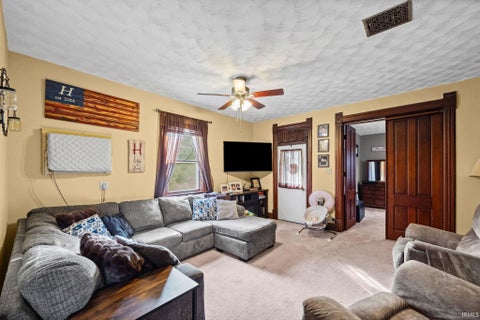 Tiny photo for 1507 E 100 N Road, Logansport, IN 46947 (MLS # 202644695)