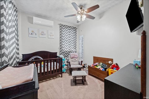 Tiny photo for 1507 E 100 N Road, Logansport, IN 46947 (MLS # 202644695)
