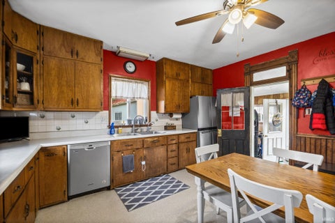 Tiny photo for 1507 E 100 N Road, Logansport, IN 46947 (MLS # 202644695)