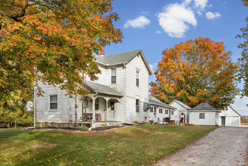 Photo of 1507 E 100 N Road, Logansport, IN 46947 (MLS # 202644695)