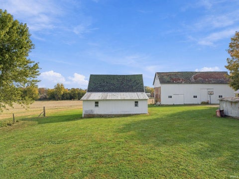 Tiny photo for 1507 E 100 N Road, Logansport, IN 46947 (MLS # 202644695)