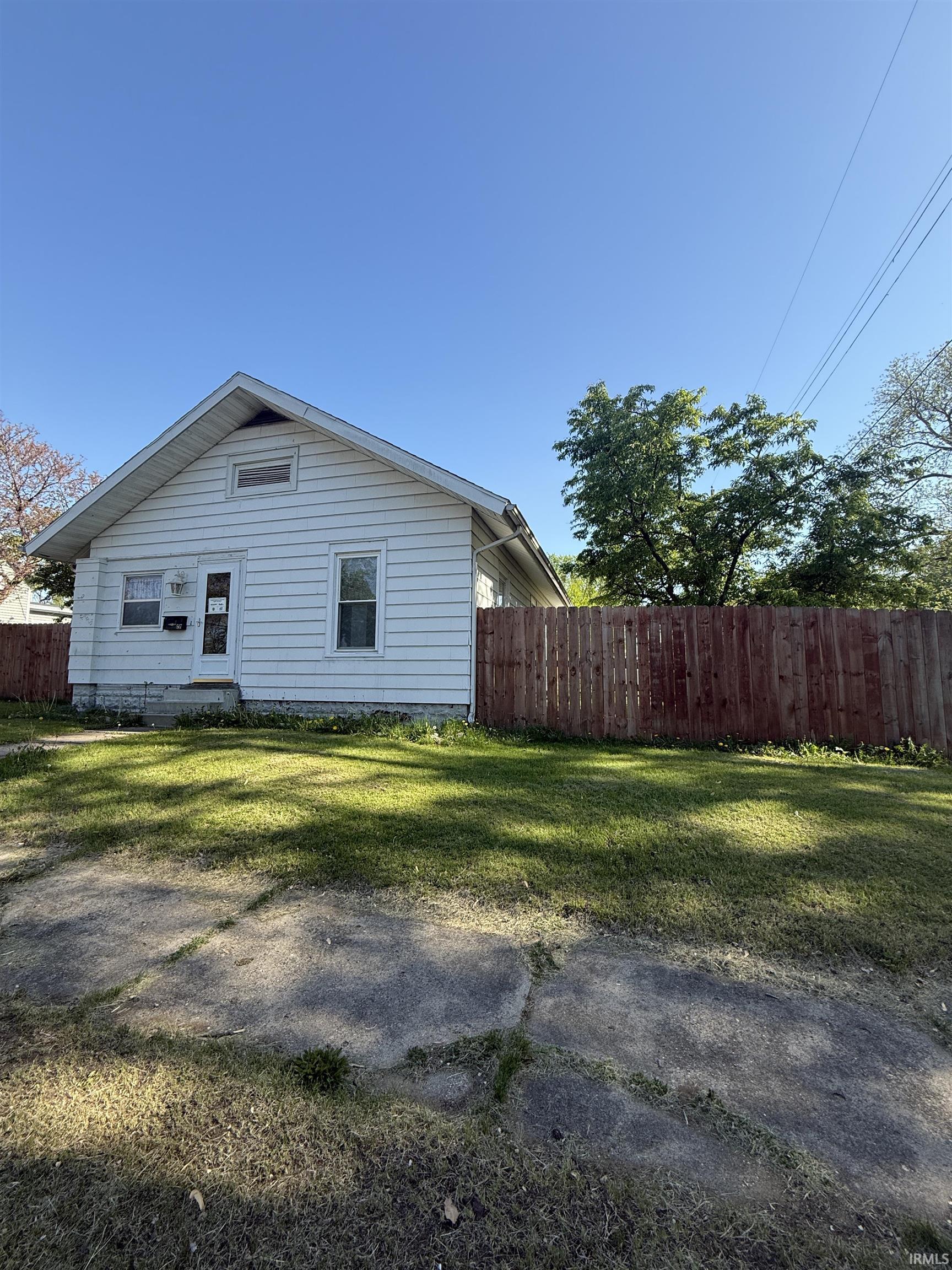 Listing image 4