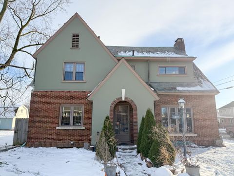 Photo of 1235 W Sycamore Street, Kokomo, IN 46901 (MLS # 202548314)