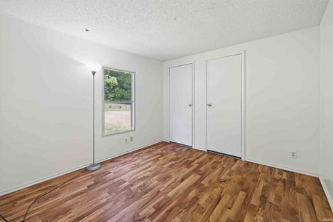 Tiny photo for 4919 E St Rd 58, Bloomfield, IN 47424 (MLS # 202536683)