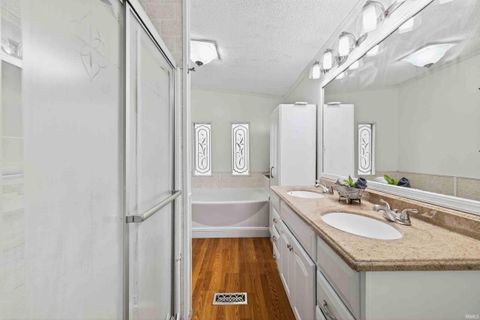 Tiny photo for 4919 E St Rd 58, Bloomfield, IN 47424 (MLS # 202536683)