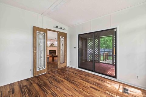 Tiny photo for 4919 E St Rd 58, Bloomfield, IN 47424 (MLS # 202536683)