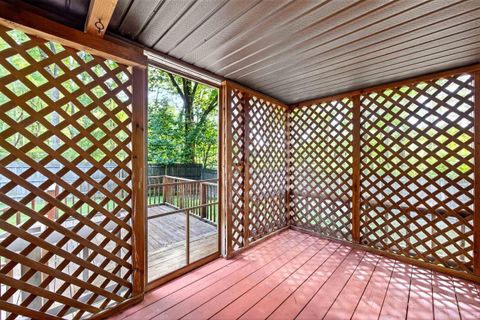 Tiny photo for 4919 E St Rd 58, Bloomfield, IN 47424 (MLS # 202536683)