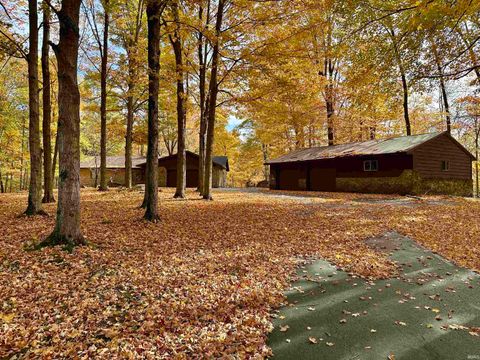 Photo of 6529 S 125 W, Peru, IN 46970 (MLS # 202544229) Photo of 6529 S 125 W, Peru, IN 46970 (MLS # 202544229)