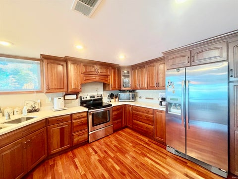 Tiny photo for 11506 E South Avenue, Walkerton, IN 46574 (MLS # 202643554)