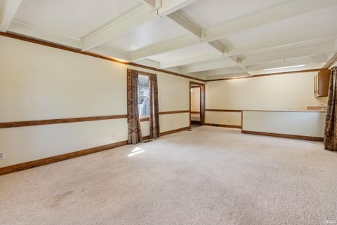 Tiny photo for 933 E Main Street, Warsaw, IN 46580 (MLS # 202637925)