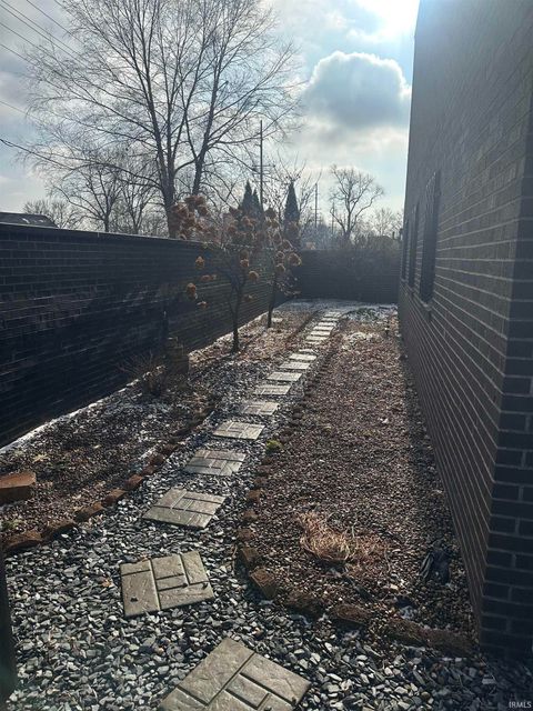 Tiny photo for 1106 W Boulevard Street, Kokomo, IN 46902 (MLS # 202601447)