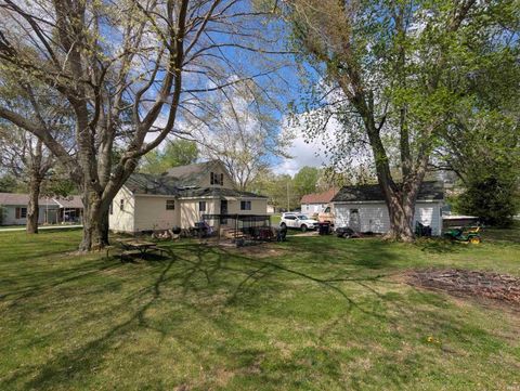 Tiny photo for 415 S Illinois Street, Delphi, IN 46923 (MLS # 202613725)