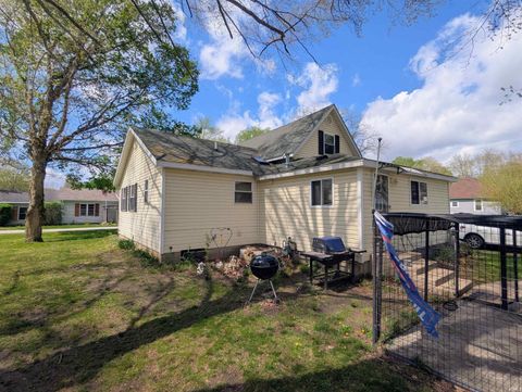 Tiny photo for 415 S Illinois Street, Delphi, IN 46923 (MLS # 202613725)