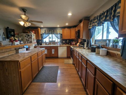 Tiny photo for 415 S Illinois Street, Delphi, IN 46923 (MLS # 202613725)