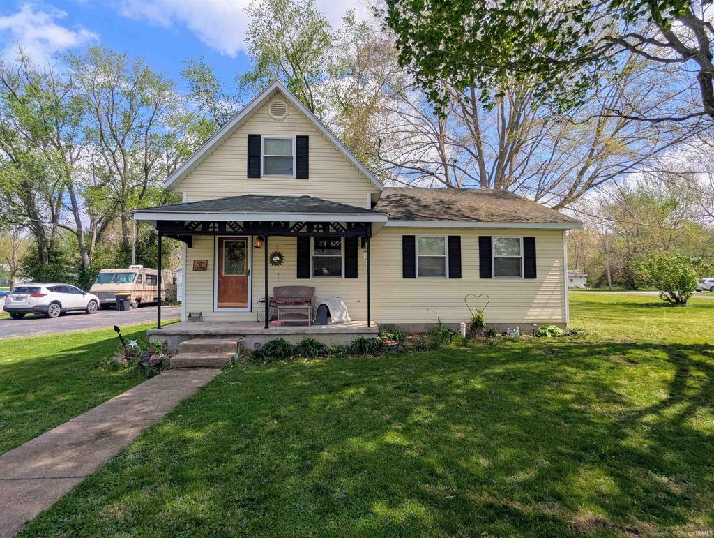 Photo of 415 S Illinois Street, Delphi, IN 46923 (MLS # 202613725)