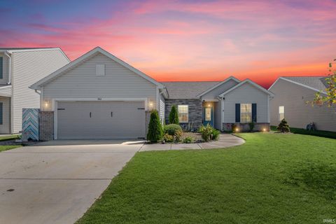 Photo of 861 Farrier Place, Lafayette, IN 47905 (MLS # 202537174)