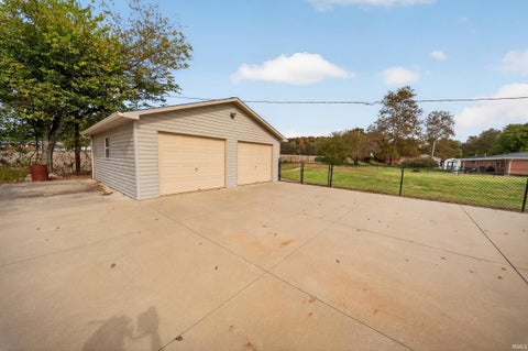 Tiny photo for 11600 Roedel Drive, Evansville, IN 47712 (MLS # 202644894)
