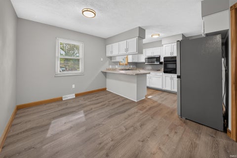 Tiny photo for 11600 Roedel Drive, Evansville, IN 47712 (MLS # 202644894)