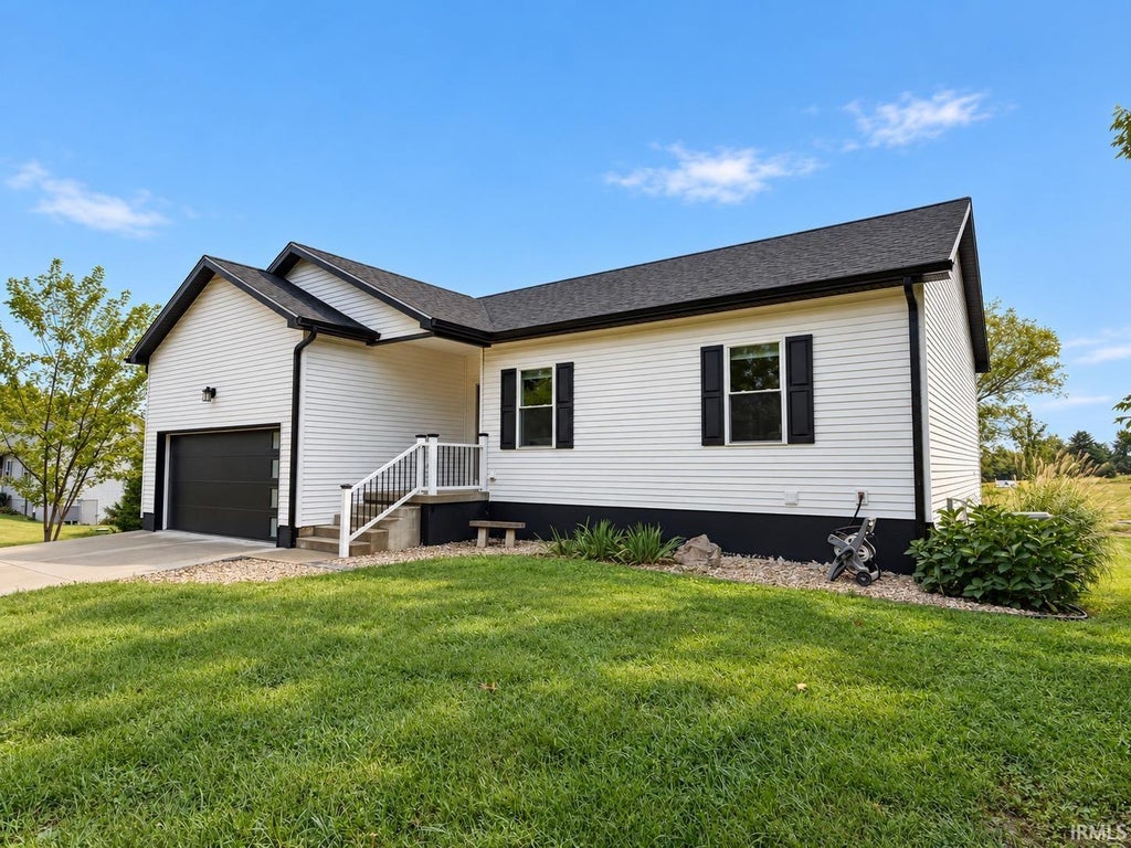 Photo of 2420 S Leatherwood Road, Bedford, IN 47421 (MLS # 202639767)
