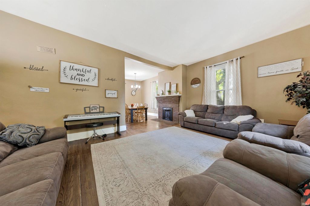 Photo of 310 S Hart Street, Princeton, IN 47670 (MLS # 202540699)