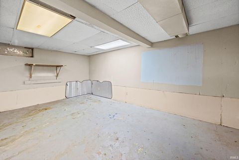 Tiny photo for 1902 N 16th Street, Lafayette, IN 47904 (MLS # 202549511)