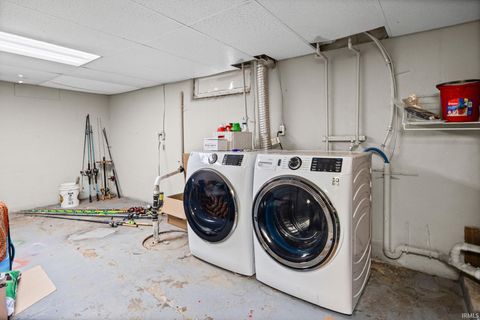 Tiny photo for 1902 N 16th Street, Lafayette, IN 47904 (MLS # 202549511)