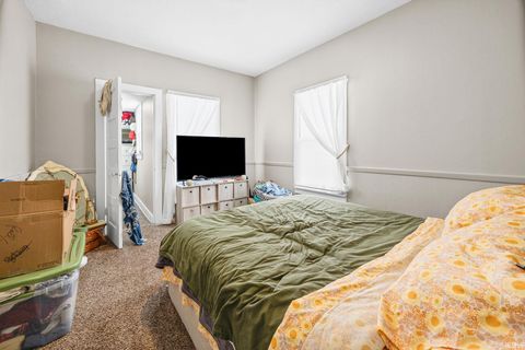 Tiny photo for 1902 N 16th Street, Lafayette, IN 47904 (MLS # 202549511)