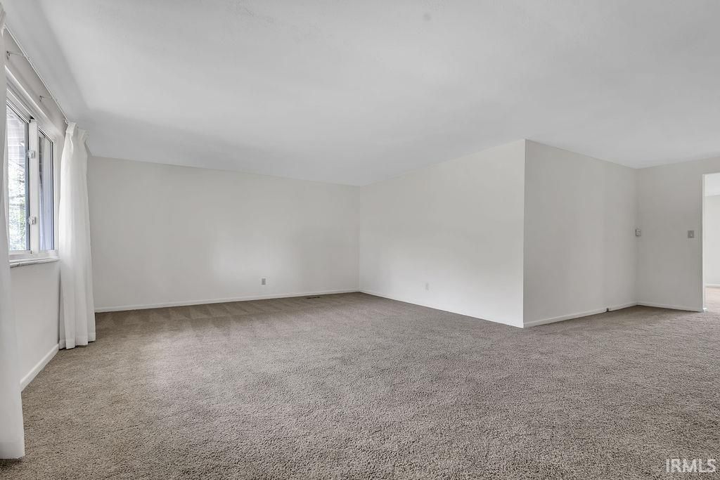 Photo of 3522 E Grandview Drive, Bloomington, IN 47408 (MLS # 202613096)