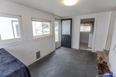 Tiny photo for 1002 Franklin Street, Rochester, IN 46975 (MLS # 202611472)