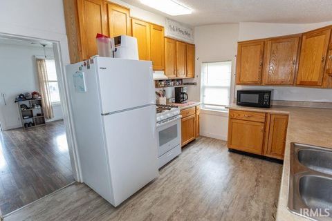 Tiny photo for 1002 Franklin Street, Rochester, IN 46975 (MLS # 202611472)