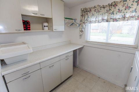 Tiny photo for 1002 Franklin Street, Rochester, IN 46975 (MLS # 202611472)