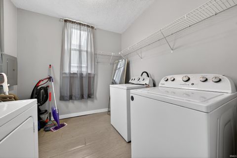 Tiny photo for 2114 Spear Street, Logansport, IN 46947 (MLS # 202610542)