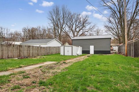 Tiny photo for 2114 Spear Street, Logansport, IN 46947 (MLS # 202610542)