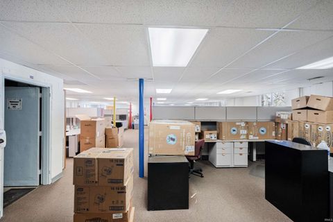 Tiny photo for 618 S Main Street, Kokomo, IN 46901 (MLS # 202612168)