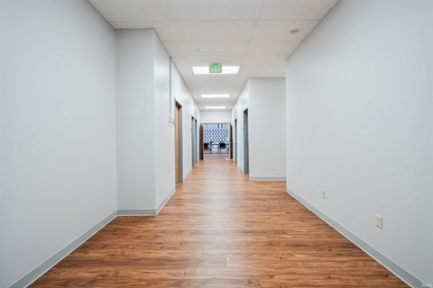 Tiny photo for 618 S Main Street, Kokomo, IN 46901 (MLS # 202612168)