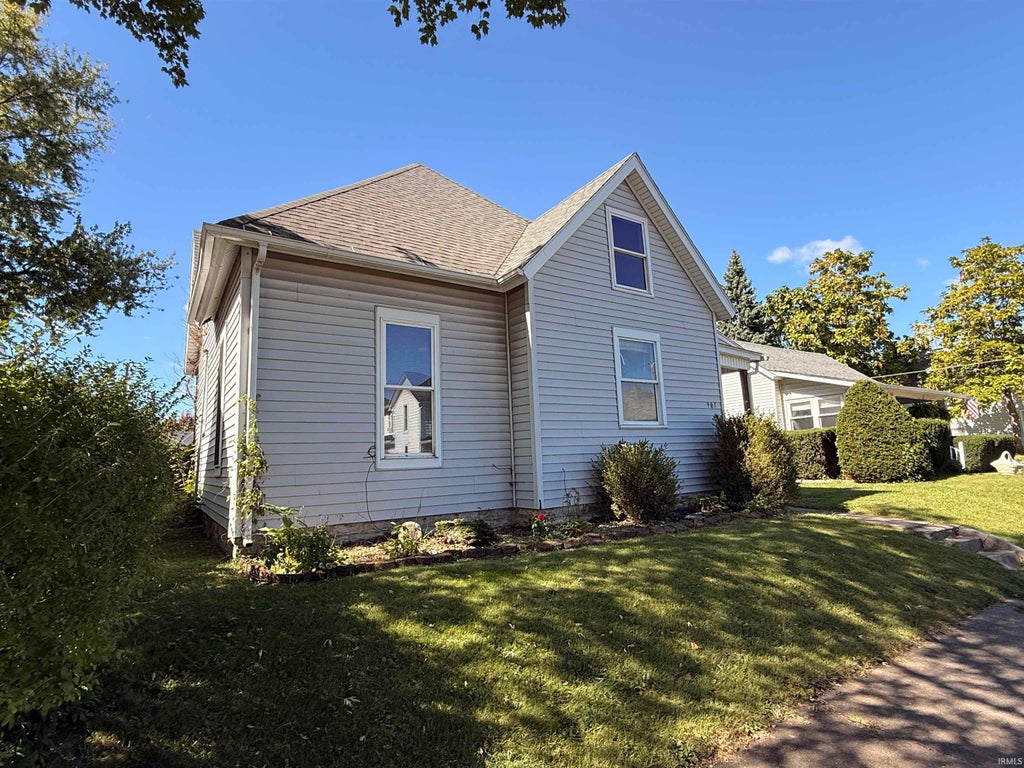 Photo of 905 S Buckeye Street, Kokomo, IN 46901 (MLS # 202644412)