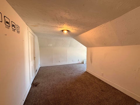 Tiny photo for 905 S Buckeye Street, Kokomo, IN 46901 (MLS # 202644412)
