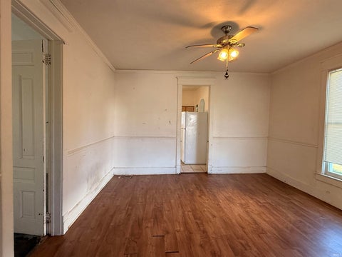 Tiny photo for 905 S Buckeye Street, Kokomo, IN 46901 (MLS # 202644412)