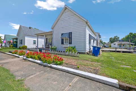 Tiny photo for 1030 S Gibson Street, Princeton, IN 47670 (MLS # 202634478)