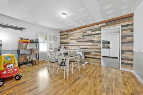 Tiny photo for 1030 S Gibson Street, Princeton, IN 47670 (MLS # 202634478)