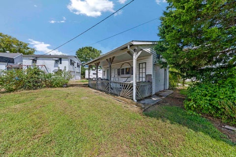 Tiny photo for 1030 S Gibson Street, Princeton, IN 47670 (MLS # 202634478)
