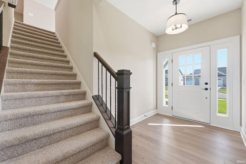 Tiny photo for 10059 Gala Cove, Fort Wayne, IN 46835 (MLS # 202641944)