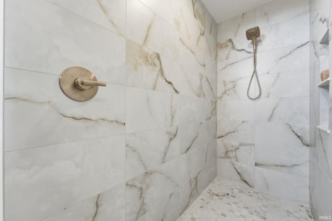 Tiny photo for 10059 Gala Cove, Fort Wayne, IN 46835 (MLS # 202641944)