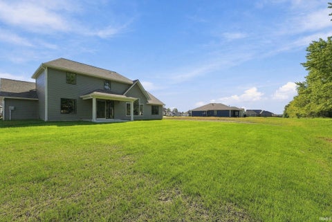 Tiny photo for 10059 Gala Cove, Fort Wayne, IN 46835 (MLS # 202641944)